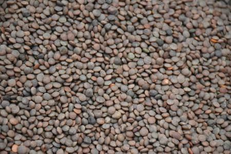 Whole Brown Lentils 1kg ( Berglinsen / ደፈን ምስር)